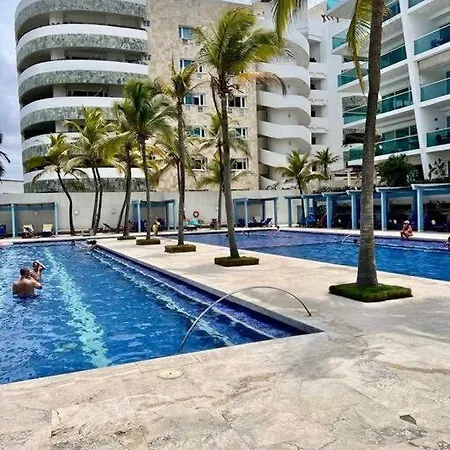 ¡morros 922 Frente A La Playa! Apartamento
